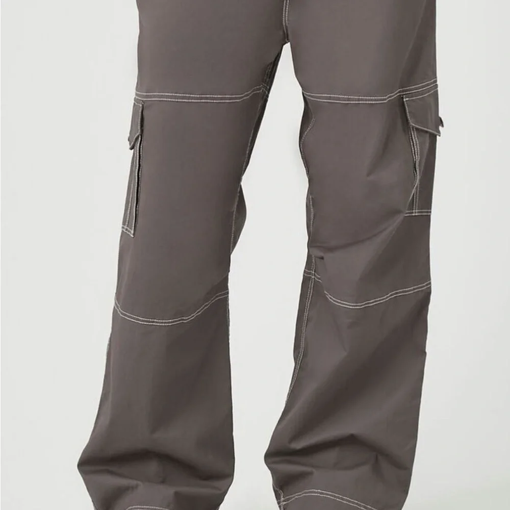 Womens Cargo pants - Picture 2 of 3